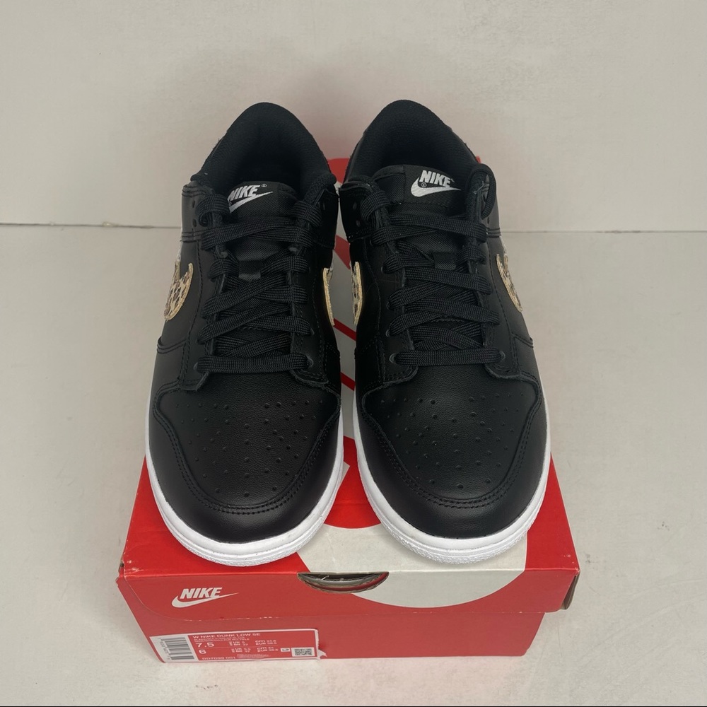 Nike Dunk Low SE WMNS “Primal Black” NEW 2021 - Picture 2 of 4